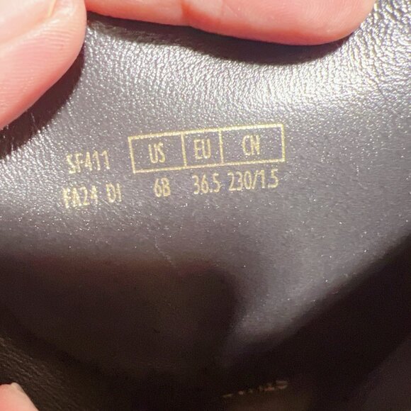 Stuart Weitzman Flareblock 60 Ankle Boots Heels Black Leather US 6 made Spain - Picture 13 of 13